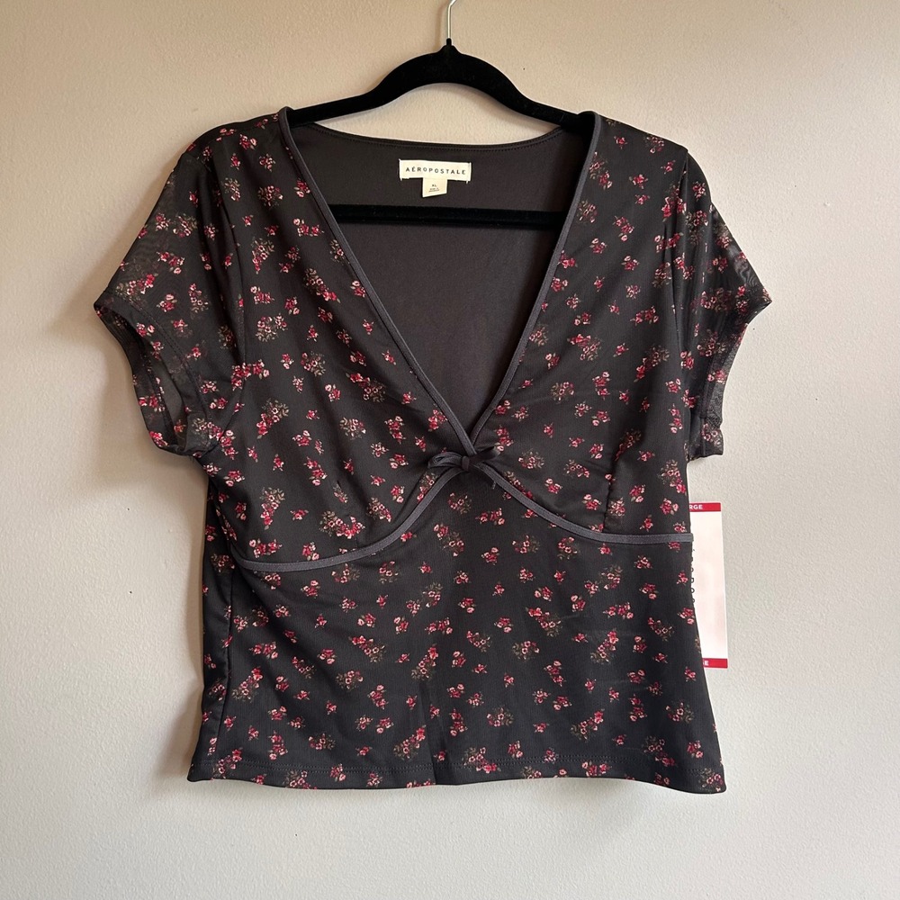 Aeropostale Womens XL Black Red Floral Mesh‎ V-Neck Tie Front Top NWT